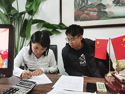 热烈祝贺聊城哈女士成功与好兰朵签约